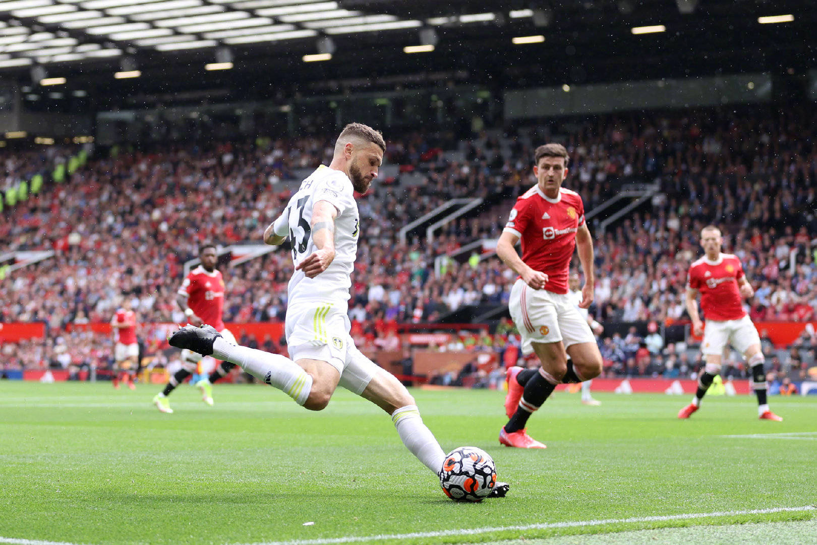 市场上供不 市场上供不