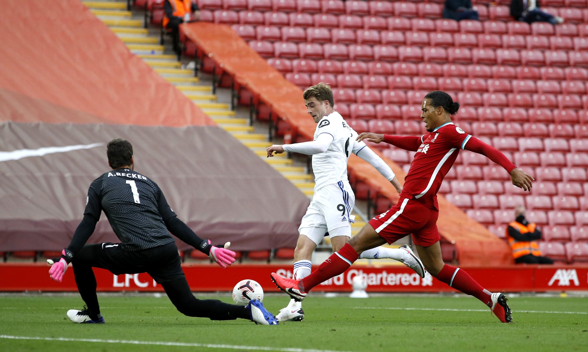 1力压对手 1力压对手